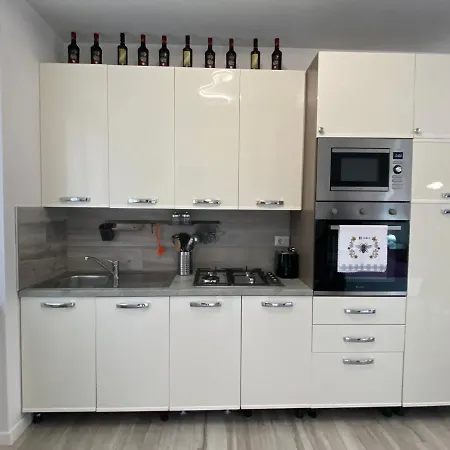 Apartment “la Casetta Di Mirto”